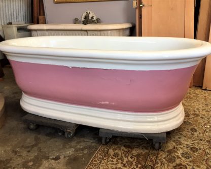 Victorian 1904 JL Mott Earthenware Pedestal Bathtub - Image 3