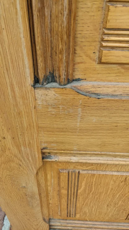 Victorian Westlake Door with Cut Glass Panels - Image 8