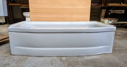 1955 Vintage Briggs Bathtub in Light Grey - Image 3