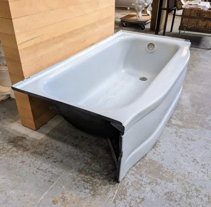 1955 Vintage Briggs Bathtub in Light Grey - Image 6