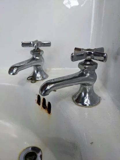 Vintage Kohler Cast Iron Corner Sink - Image 5