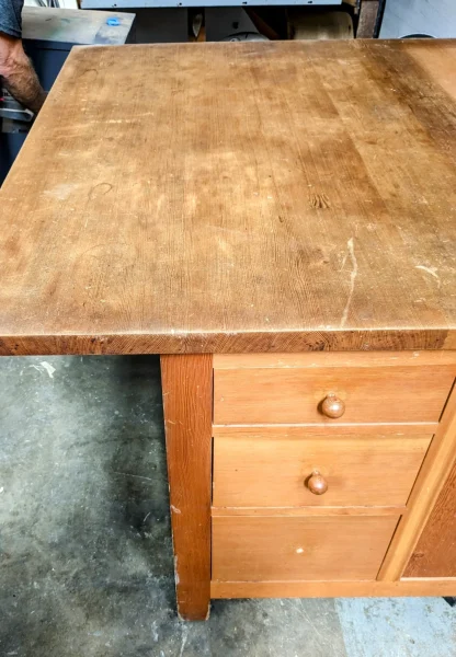 Large Douglas Fir Kitchen Island - Image 4
