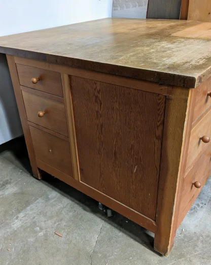 Large Douglas Fir Kitchen Island - Image 3