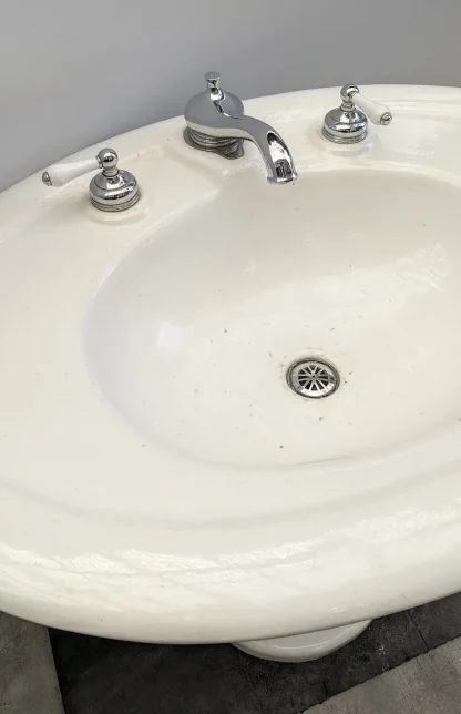 Antique Porcelain Oval Pedestal Sink with Fluted Base - Image 4