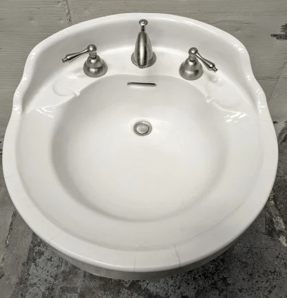 1920's Bird Bath Pedestal Sink with Backsplash - Image 2