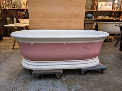 Victorian 1904 JL Mott Earthenware Pedestal Bathtub - Image 2