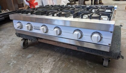 Viking 36" Gas Rangetop 6 Burners - Image 4