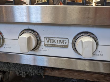 Viking 36" Gas Rangetop 6 Burners - Image 3
